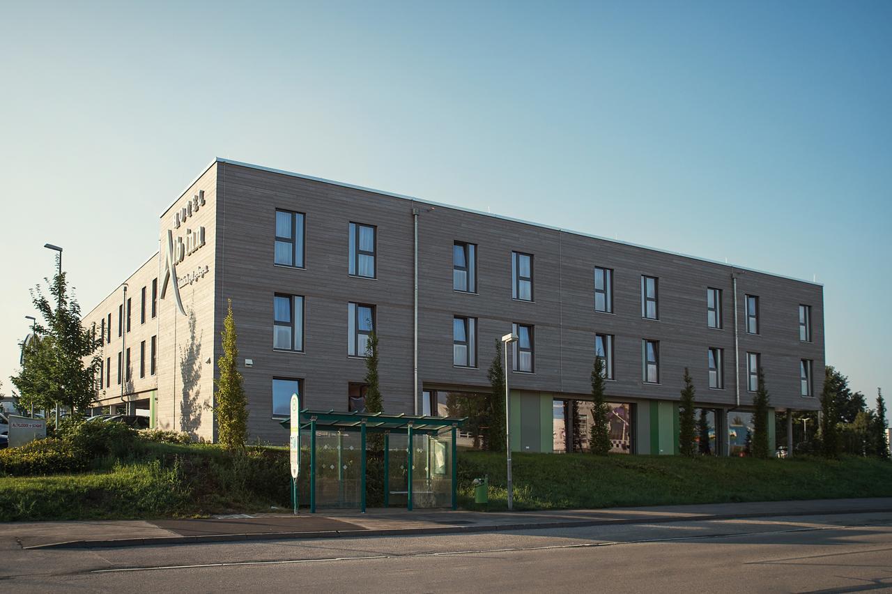 Alb Inn - Hotel & Apartments Мерклинген Екстериор снимка